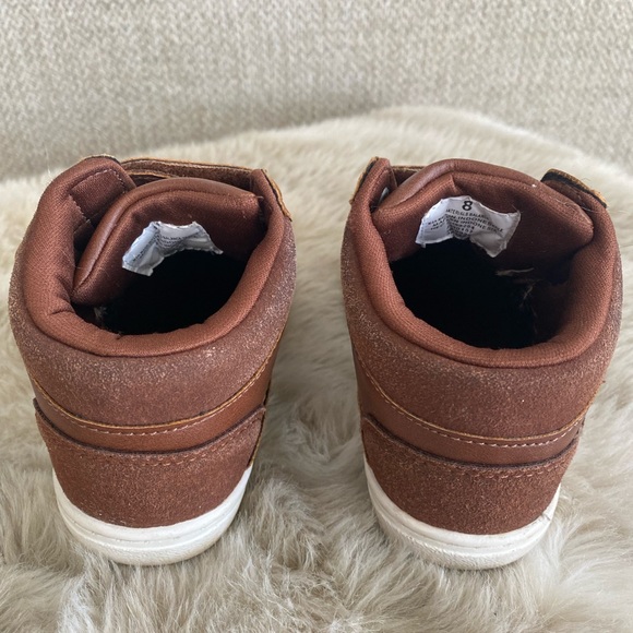 Children’s Place Toddler High Tops - Picture 3 of 5